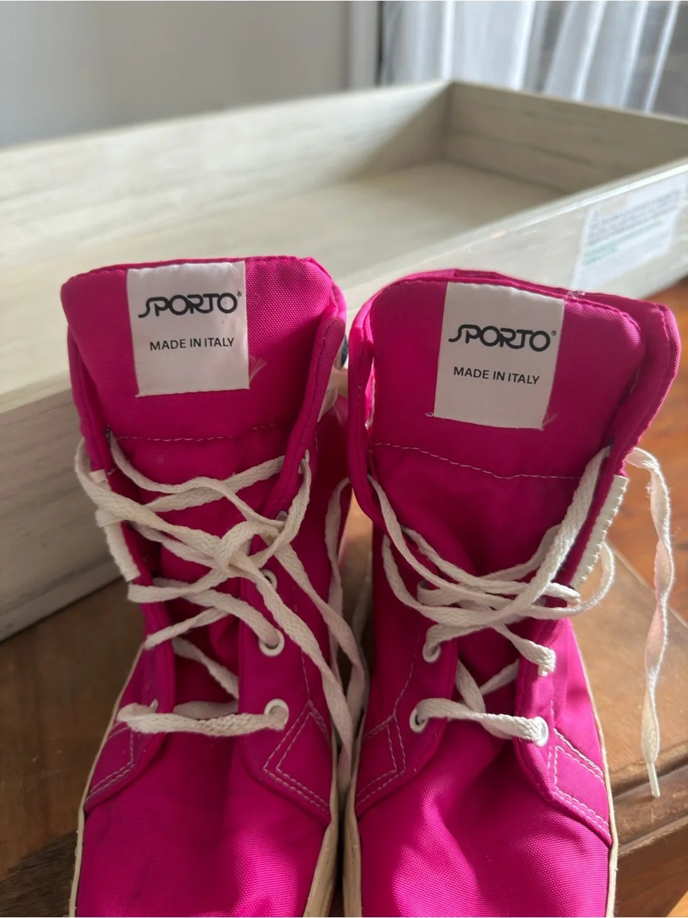 Vintage 80s Sporto Masters faux fleece lined high top apres-ski sneaker red-pink